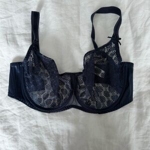 Nikki Sheer Floral Lace Underwire Bra in Navy